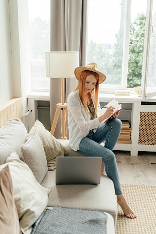 Sesli Görüntülü Siteler: Dijital Dünyada Gerçek...